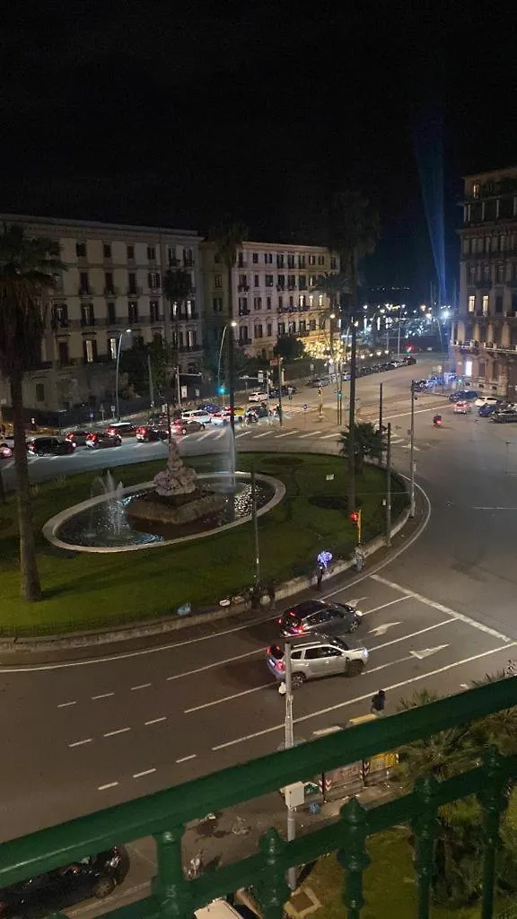 B&B Lungomare Sannazzaro Napoli Affittacamere
