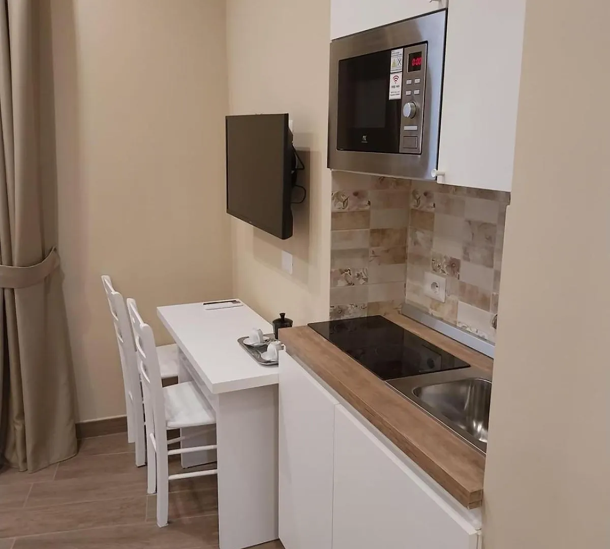Affittacamere B&B Lungomare Sannazzaro Napoli Italia