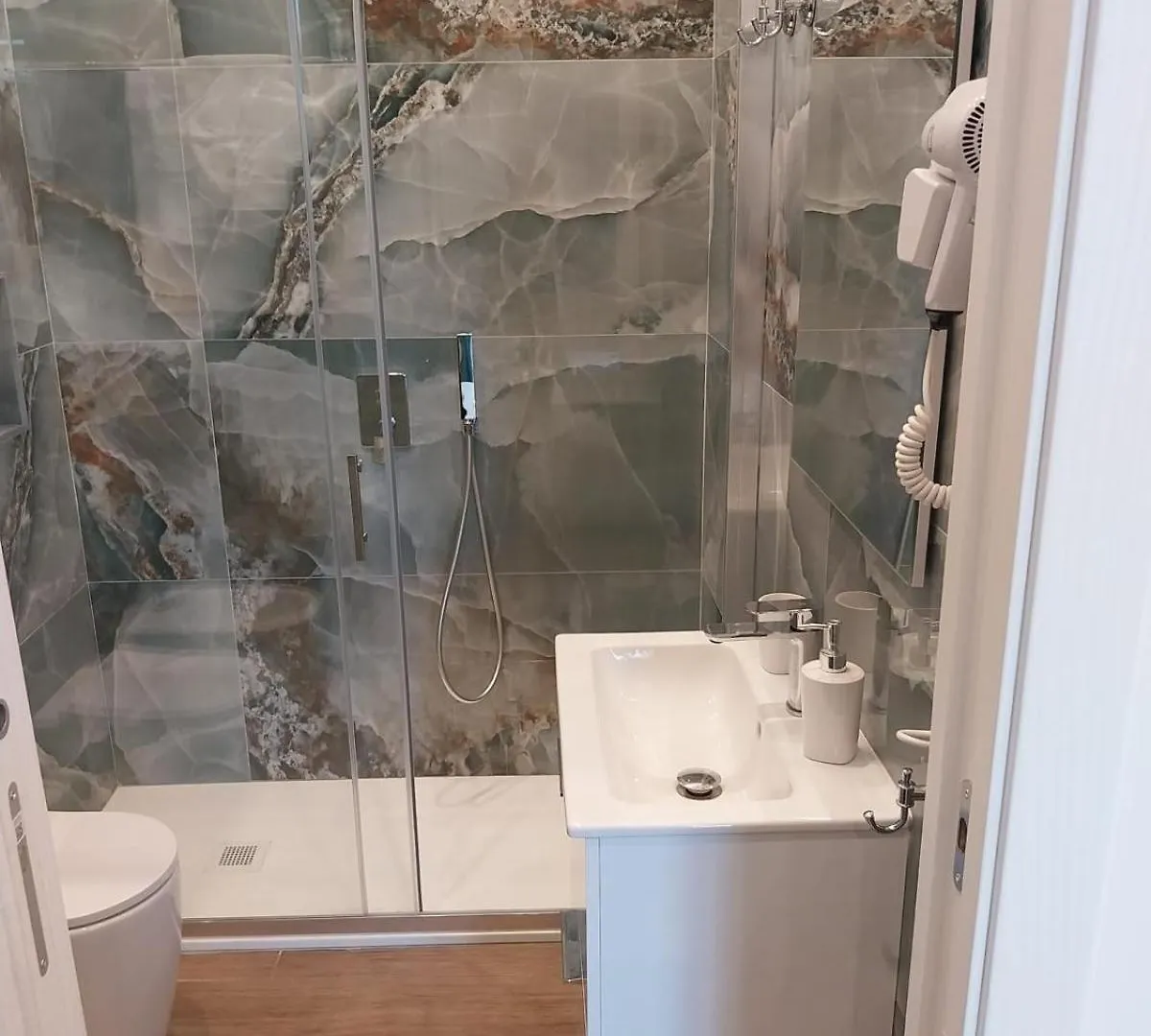B&B Lungomare Sannazzaro Napoli Affittacamere